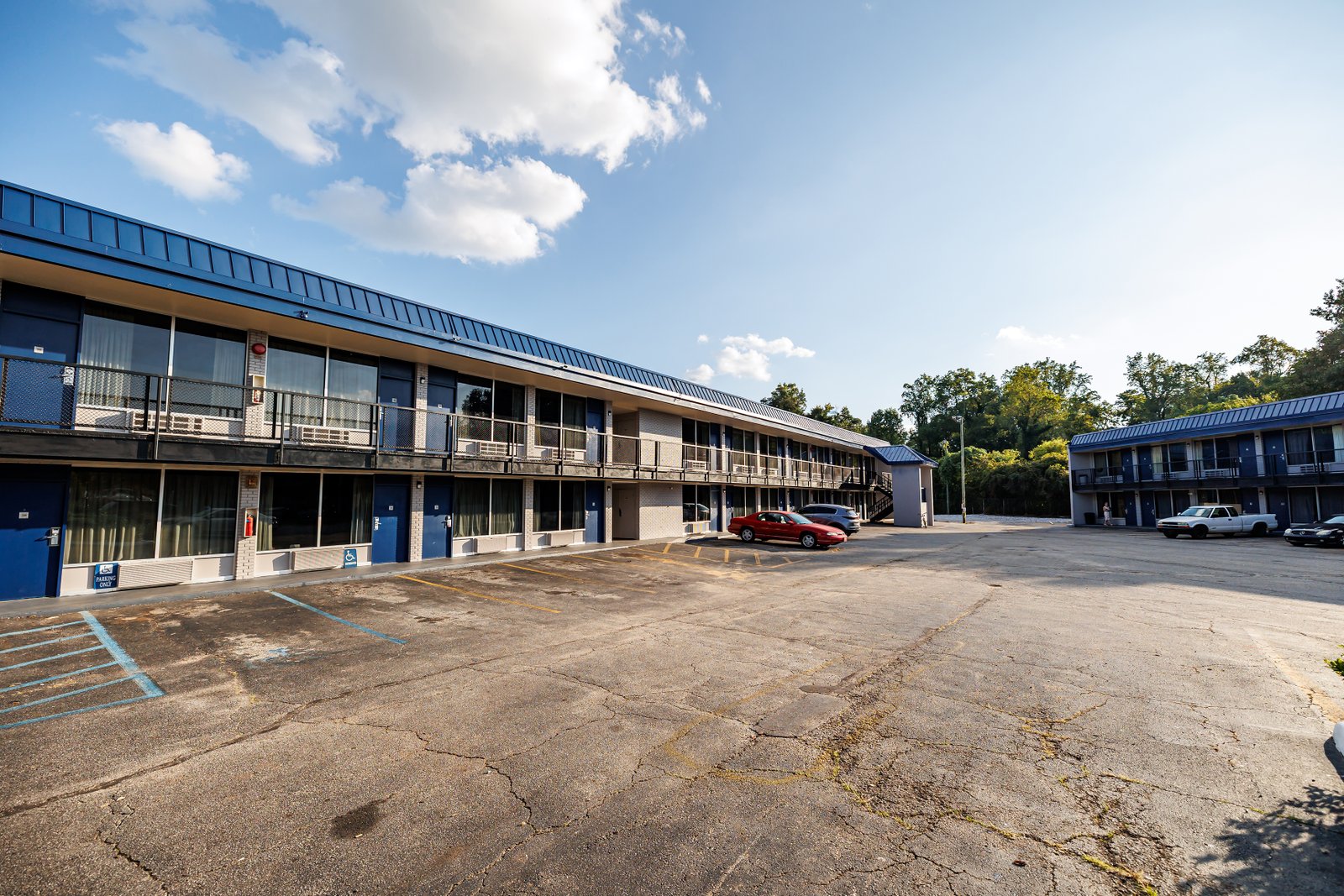Budget Inn Greenville Hotel Facade & Exterior 5