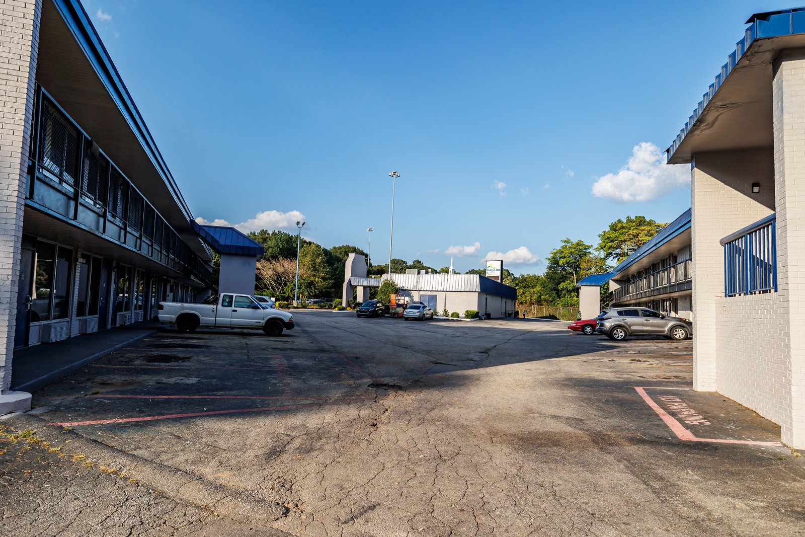 Budget Inn Greenville Hotel Facade & Exterior 8