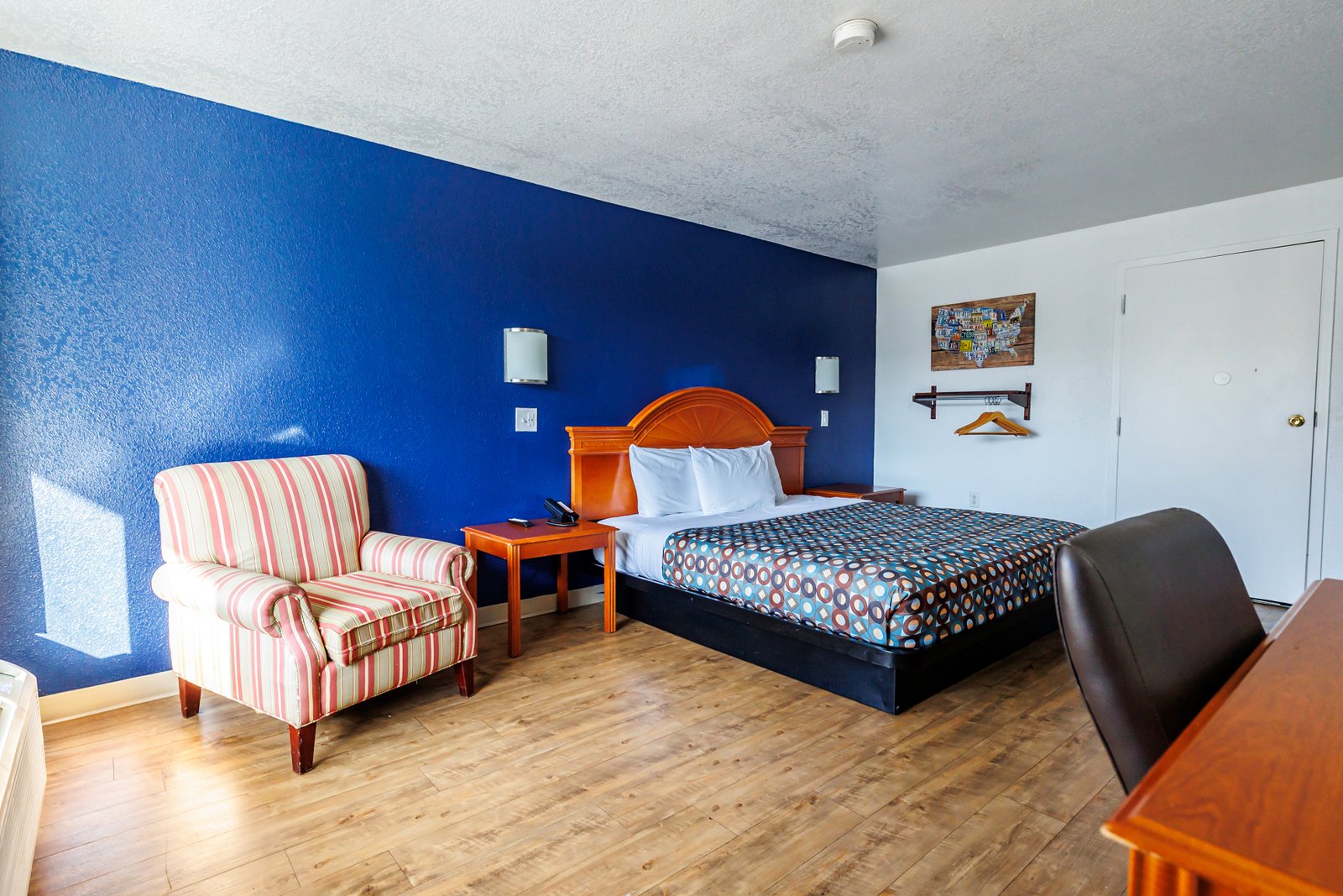 Budget Inn Greenville Queen Bed Room 3