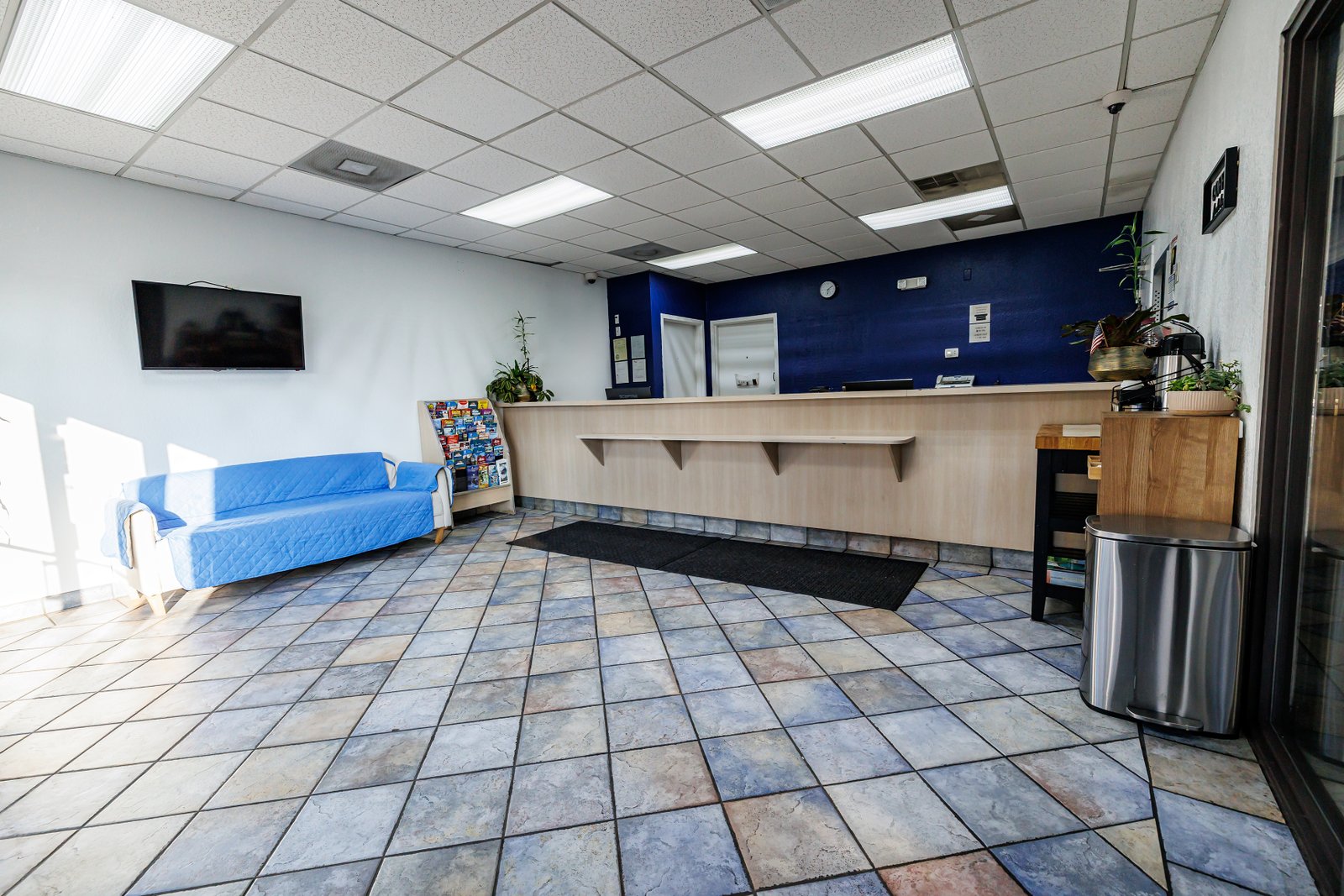 Budget Inn Greenville Reception & Lobby 4
